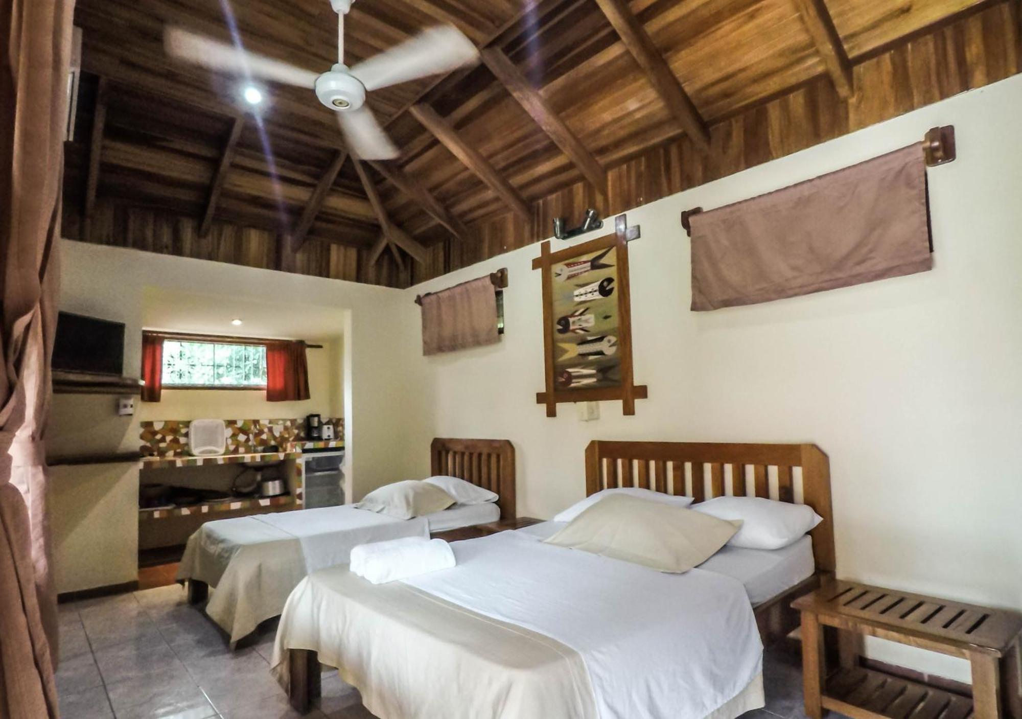 Hotel Ritmo Tropical - Pool And Breakfast Playa Santa Teresa  Zimmer foto